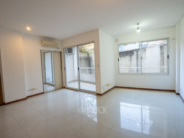 ACHAVAL al 300 Piso 1 3