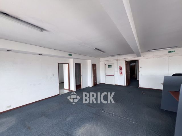BELGRANO, AV. al 1300 Piso 9 39
