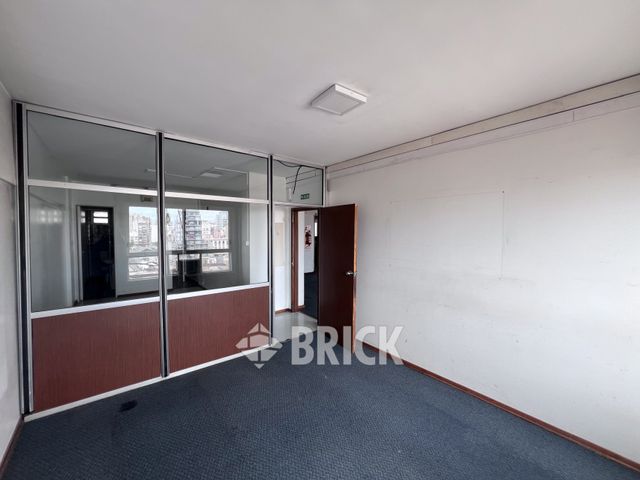 BELGRANO, AV. al 1300 Piso 9 43
