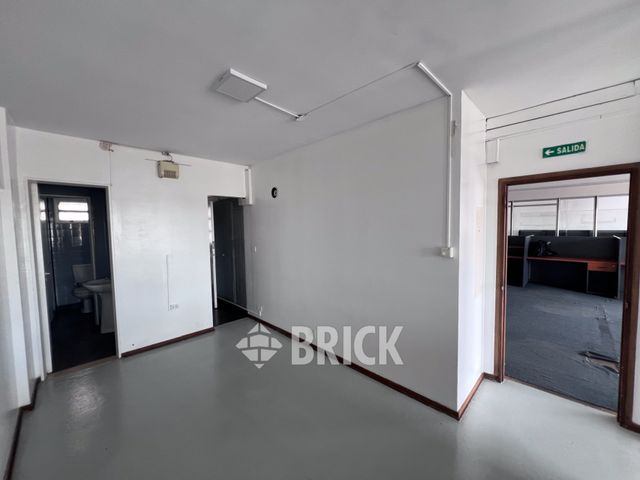 BELGRANO, AV. al 1300 Piso 9 44