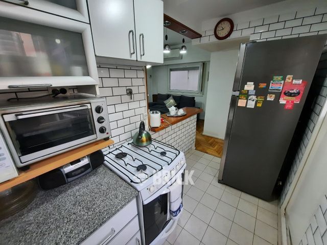 PARAGUAY al 3000 Piso 6 11