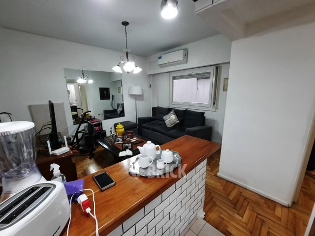PARAGUAY al 3000 Piso 6 12