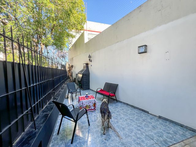 DOBLAS al 1700 Piso PB 13