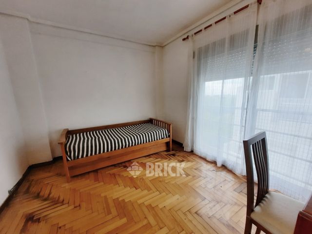 CASEROS, AV. al 3200 Piso 9 4