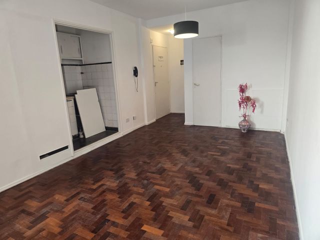 PARAGUAY al 3400 Piso 8 5