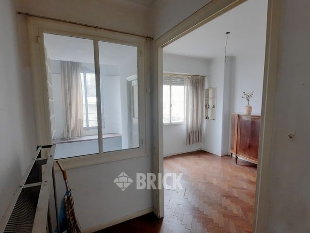 SOLIS al 1000 Piso 5 5