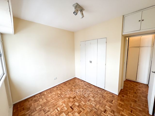 ACUÑA DE FIGUEROA al 1300 Piso 7 9