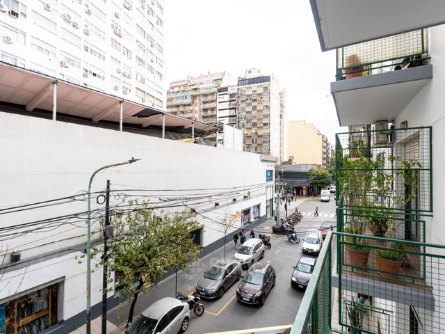 GIMENEZ, ANGEL al 0 Piso 2 6