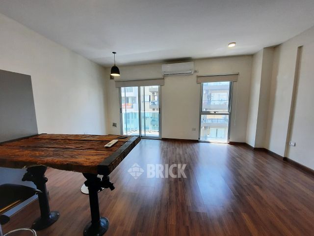 VERA al 1100 Piso 4 4