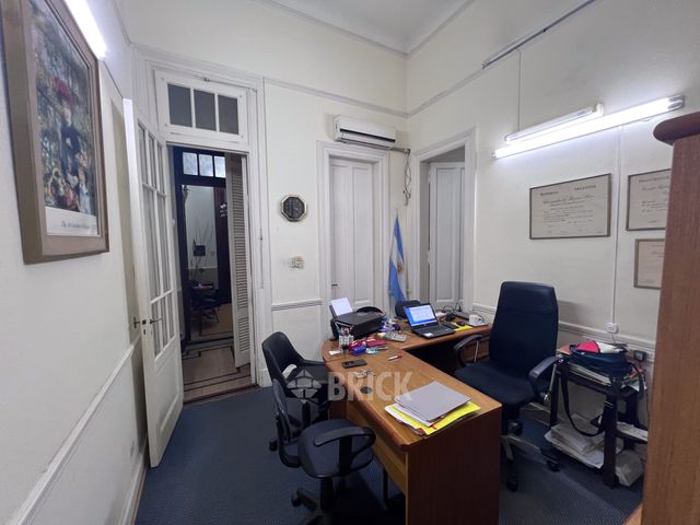 LAVALLE al 900 Piso 1 3