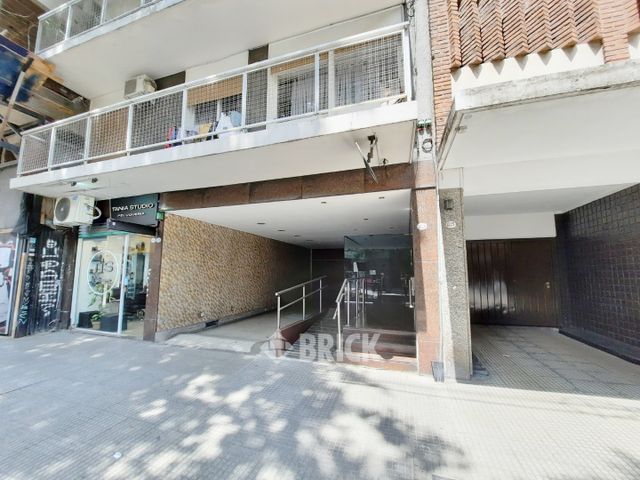 PUEYRREDON, AV. al 1300 Piso 7 28