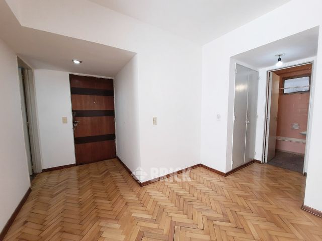 PUEYRREDON, AV. al 1300 Piso 7 7