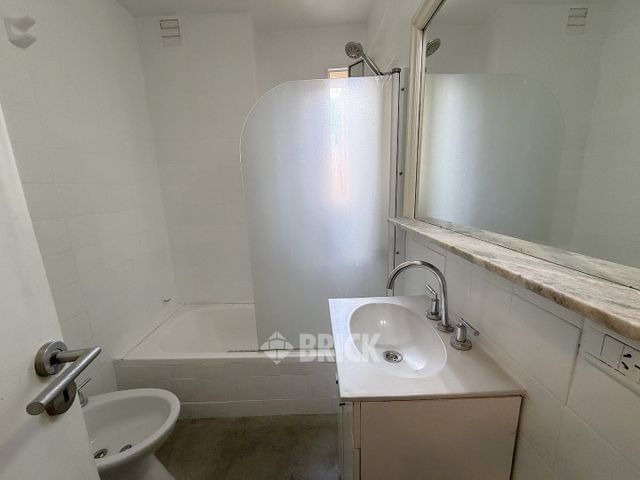 PUEYRREDON, AV. al 1300 Piso 8 15