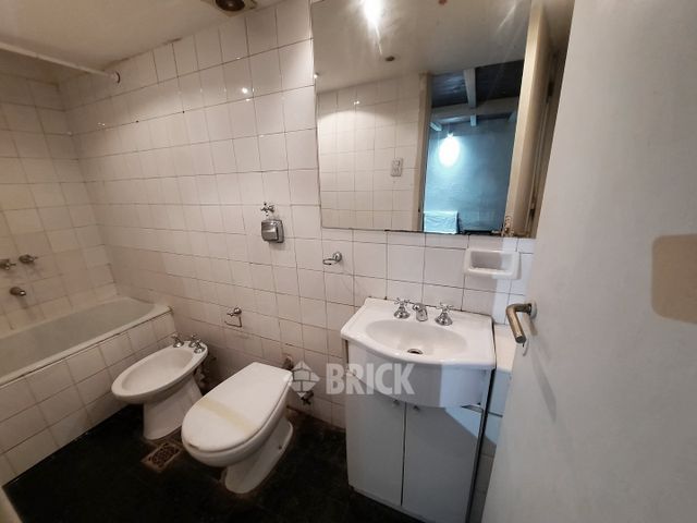 TUCUMAN al 600 Piso PB 11