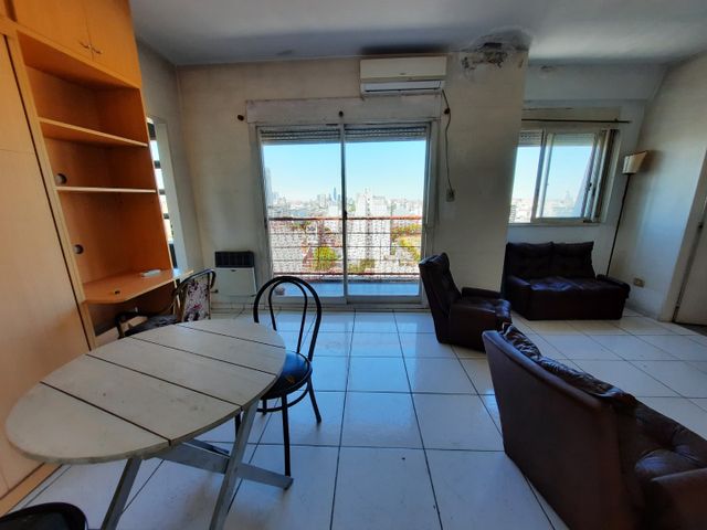 GARAY, JUAN DE, AV. al 2200 Piso 14 3