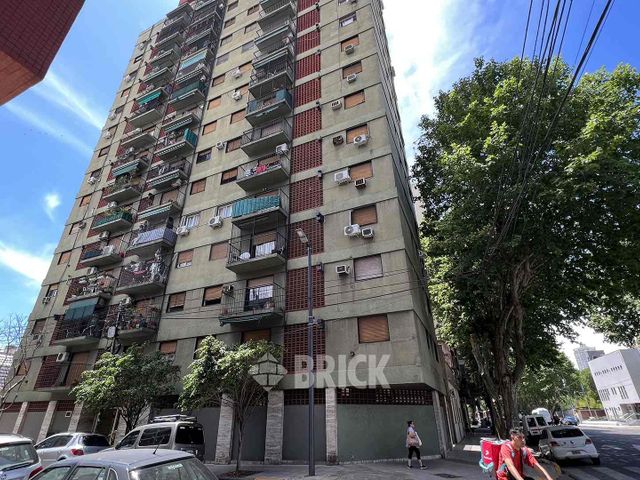 SEGUI, FCO. JOSE al 400 Piso 13 26