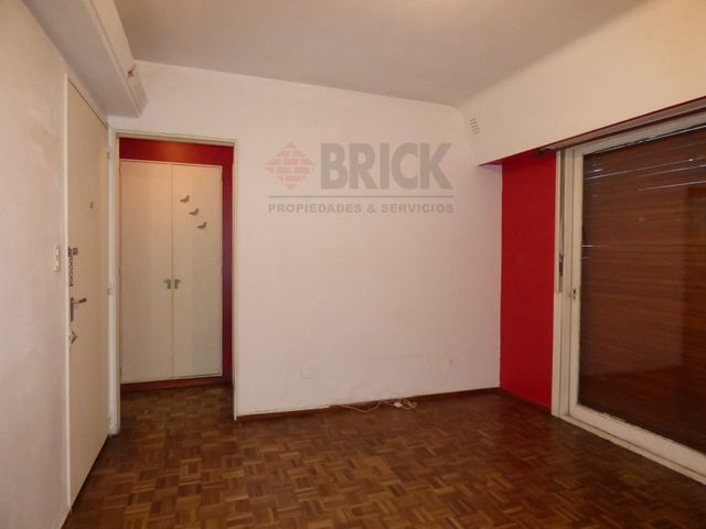 RIVADAVIA, AV. al 2800 Piso 1 3