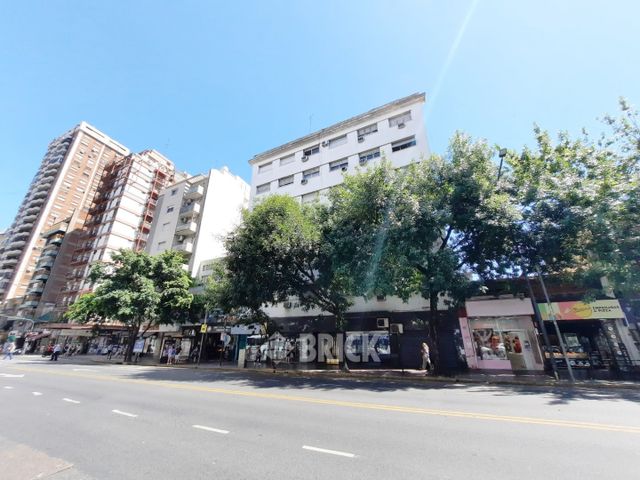 RIVADAVIA, AV. al 6200 Piso 2 38