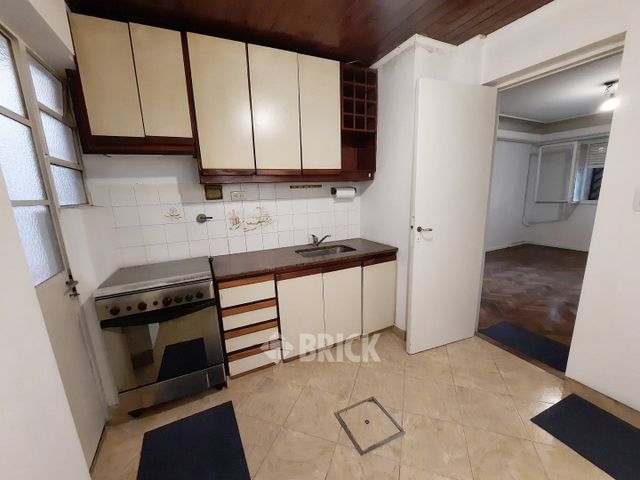 CESPEDES al 3400 Piso PB 12