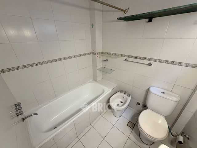 NEWBERY, JORGE, AV. al 3900 Piso 2 23
