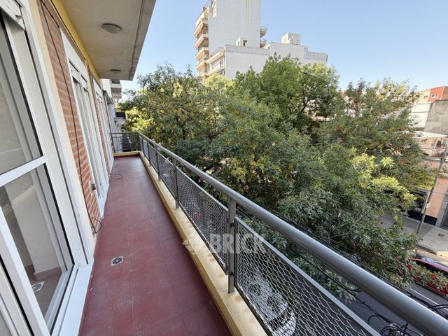 NEWBERY, JORGE, AV. al 3900 Piso 2 8