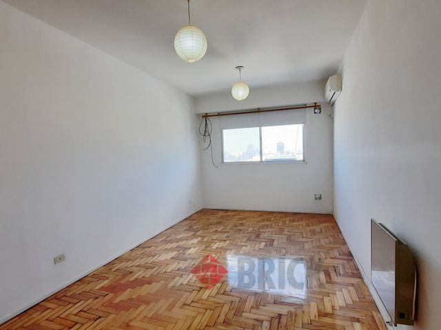 CORRIENTES, AV. al 2300 Piso 13 3