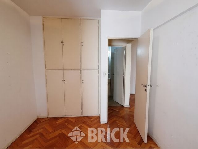 SUIPACHA al 700 Piso 6 10