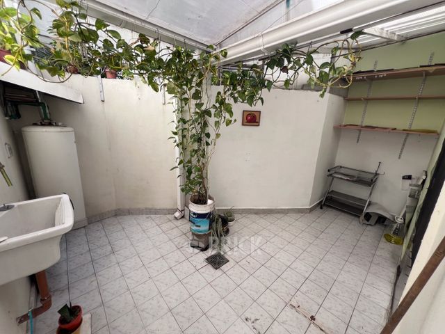 TRELLES, MANUEL al 600 Piso PB 4