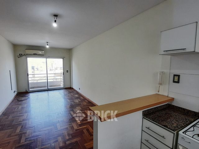 INDEPENDENCIA, AV. al 2500 Piso 7 14