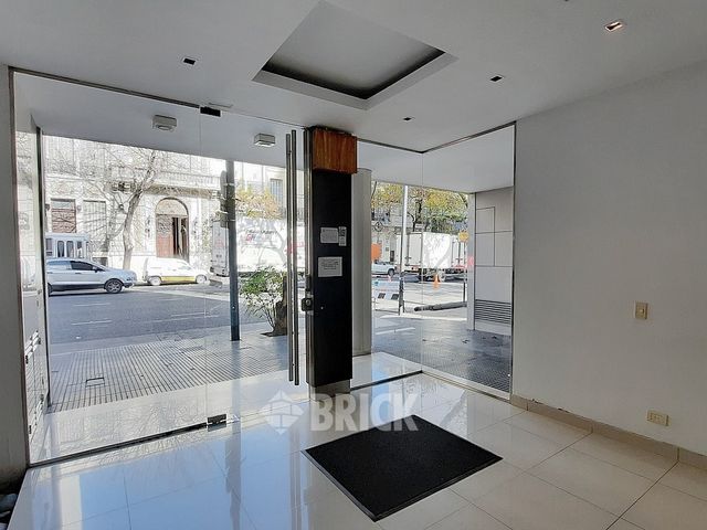 INDEPENDENCIA, AV. al 2500 Piso 7 35