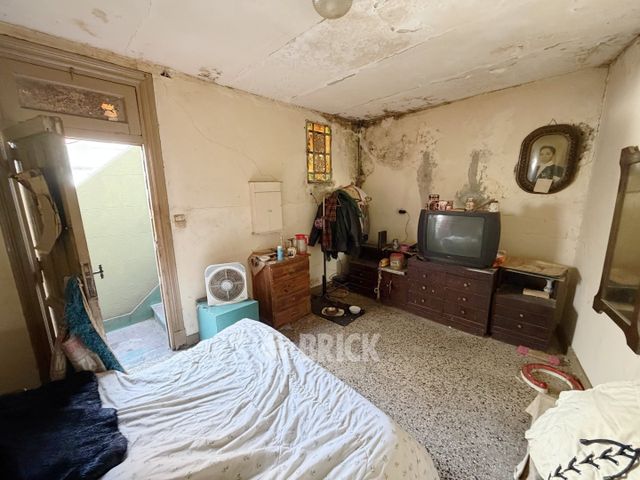 ALVAREZ, JULIAN al 1100 Piso 1 18