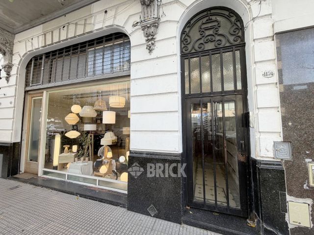 ALVAREZ, JULIAN al 1100 Piso 1 32