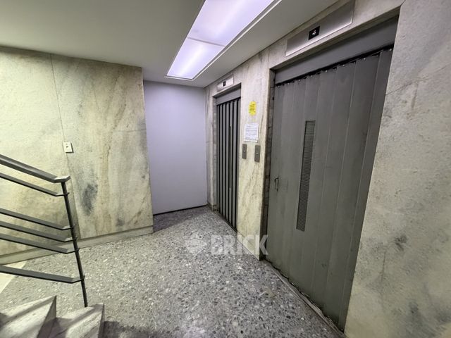 SARMIENTO al 1300 Piso 2 17
