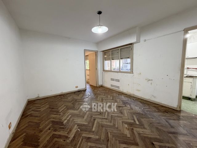 SARMIENTO al 1300 Piso 3 3