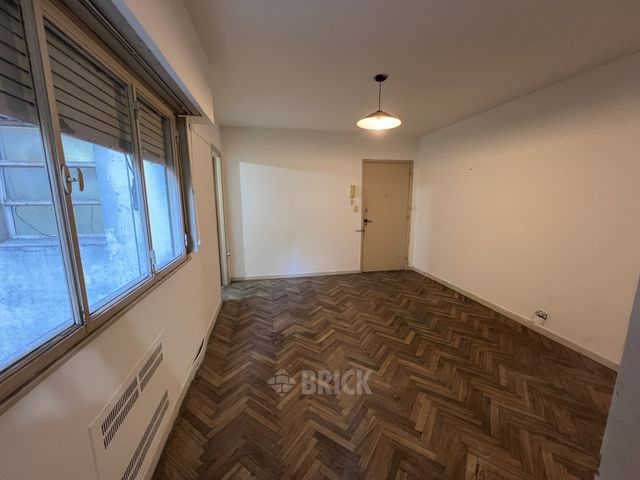 SARMIENTO al 1300 Piso 3 4