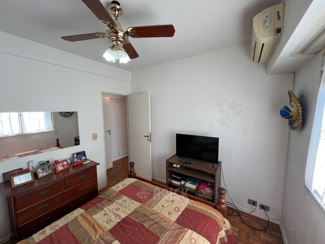 WASHINGTON al 2400 Piso 6 11