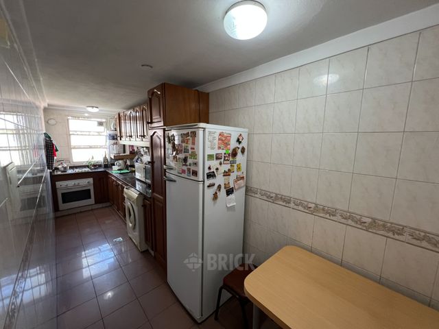 WASHINGTON al 2400 Piso 6 13