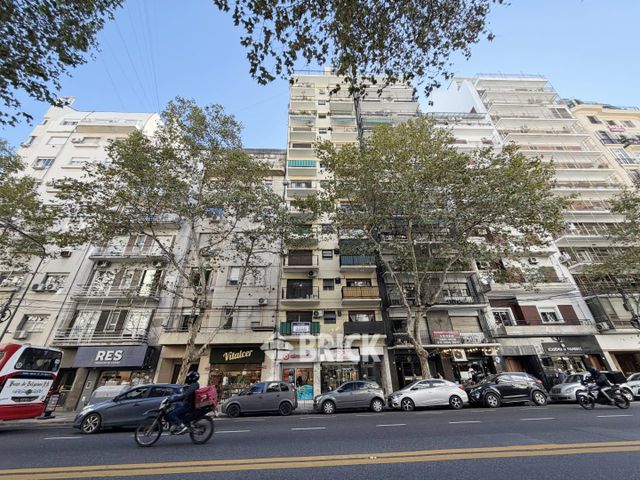 PUEYRREDON, AV. al 1500 Piso 14 30