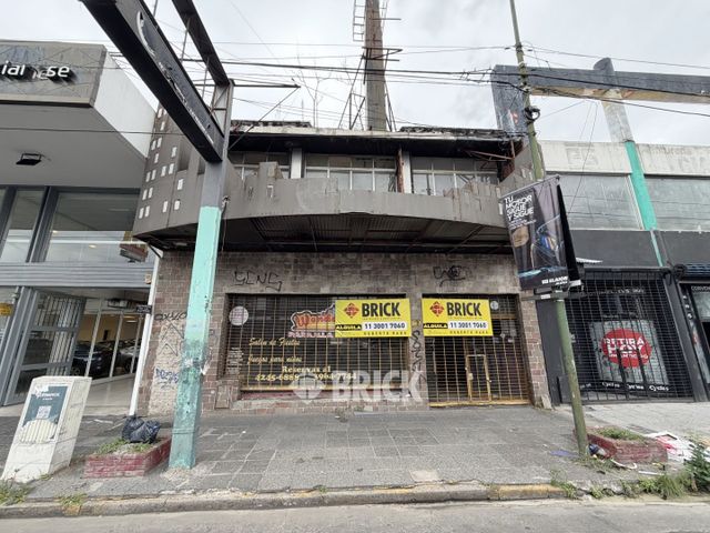 YRIGOYEN, HIPOLITO, AV. al 8200 1