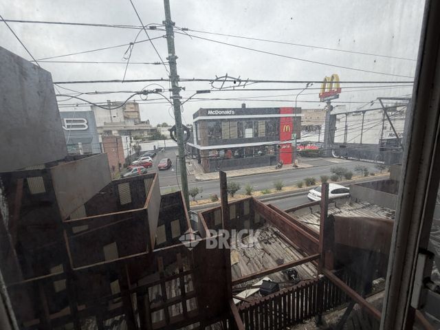 YRIGOYEN, HIPOLITO, AV. al 8200 58