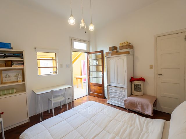 ARANGUREN al 1200 Piso PB 16