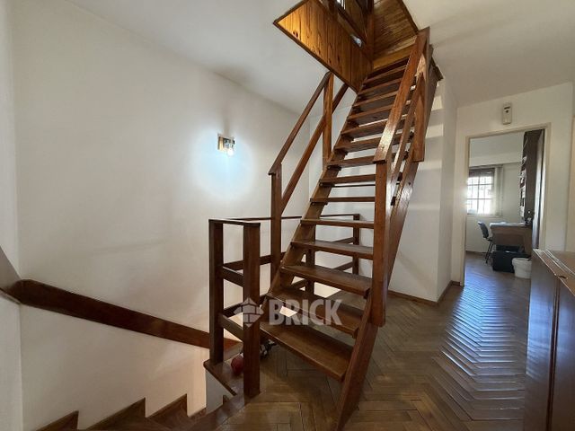 MERCADER, EMIR al 4300 Piso PB 16