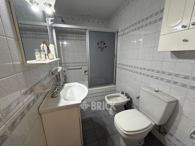MERCADER, EMIR al 4300 Piso PB 23