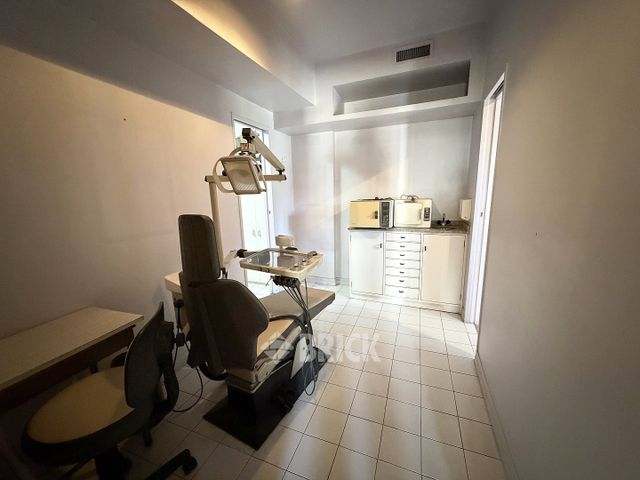 BROWN, ALMIRANTE, AV. al 2300 11