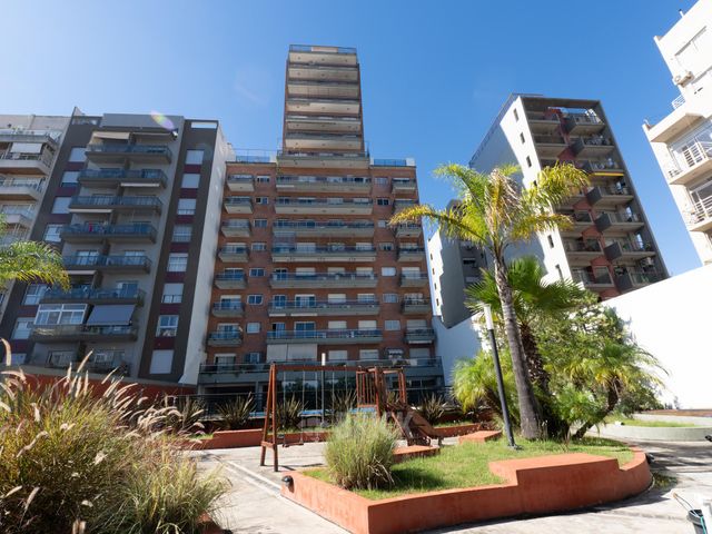 ALVAREZ, DONATO, T. GRAL. al 200 Piso 7 16