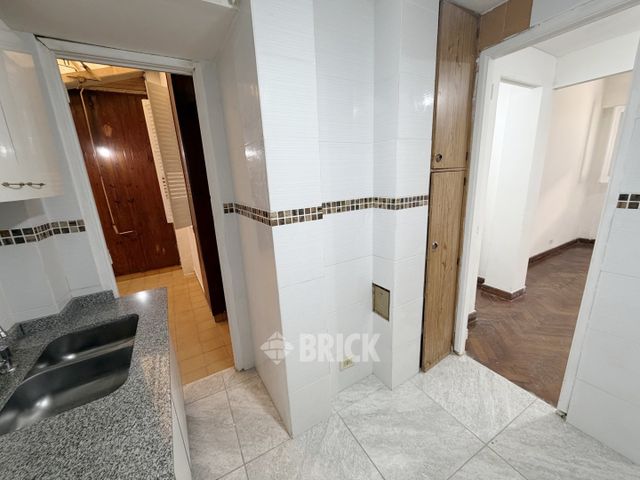SOLIS al 800 Piso PB 22