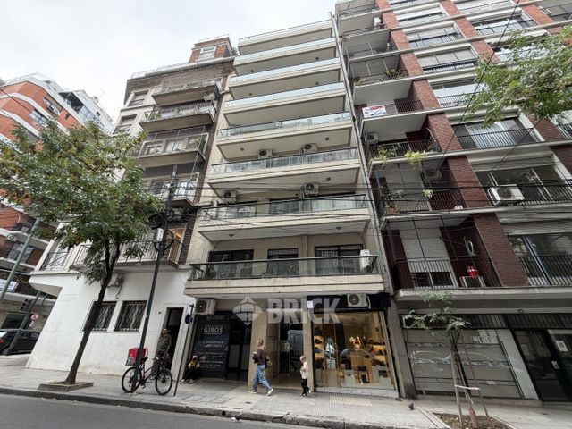 AZCUENAGA al 1100 Piso 9 24