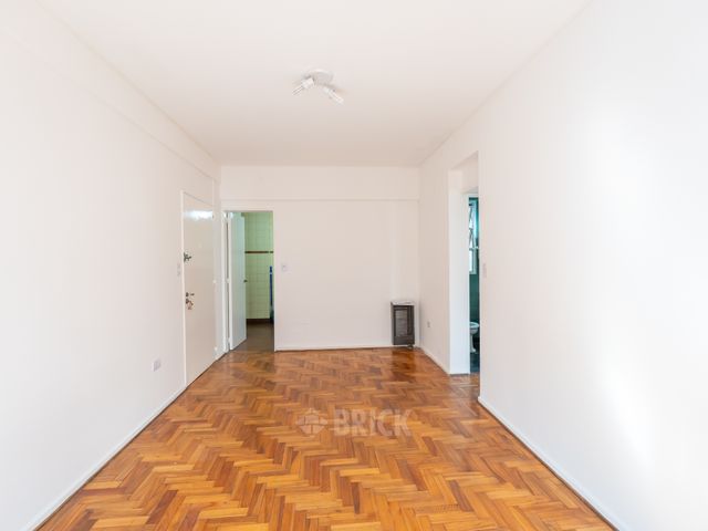 GUEMES al 4800 Piso 5 4