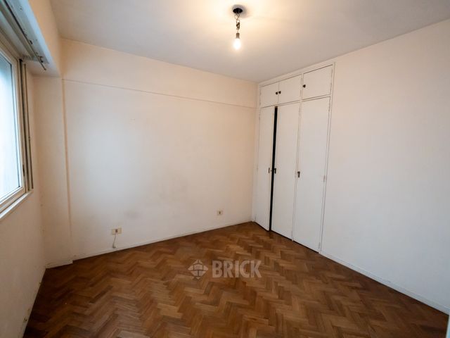 ALBERDI, JUAN B., AV. al 500 Piso 2 5