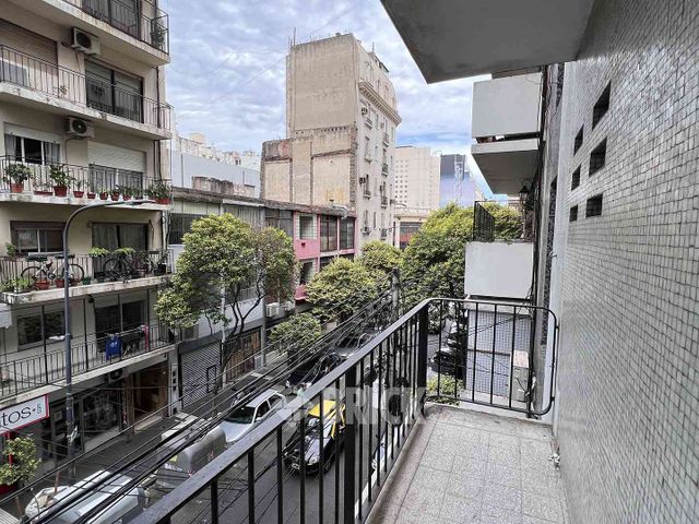 PASTEUR al 700 Piso 2 5